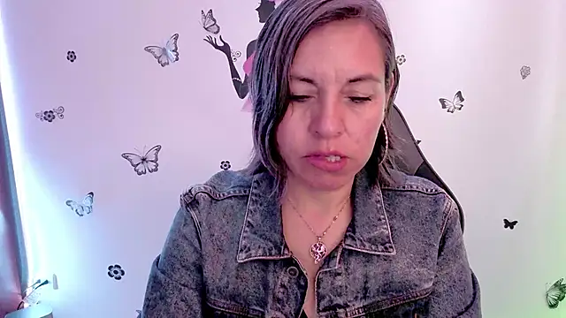 Lady breaks hearts online show from 04.09.26