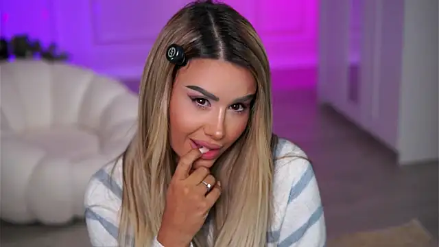 EvaZane online show from 10.27.25