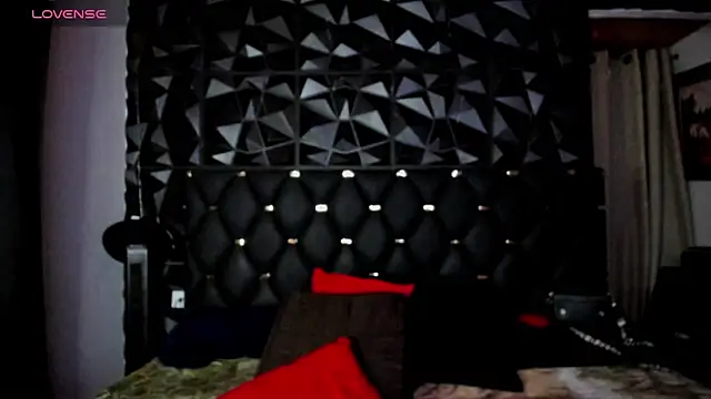 charlottemeyerr online show from 01.12.25