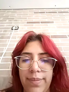 Snapshot of Rousse_Collinss chatting on 01.12.25 Rousse Collinss online show from 01.12.25