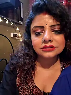 Snapshot of Maaya66 chatting on 01.29.25 Maaya66 online show from 01.29.25