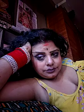 Snapshot of Maaya66 chatting on 03.06.25 Maaya66 online show from 03.06.25