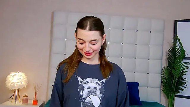 NicoleRosss online show from 03.13.25