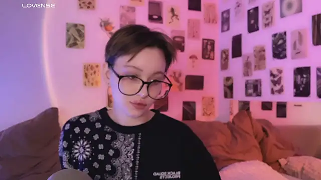 Snapshot of yourconcept chatting on 01.14.25 yourconcept online show from 01.14.25