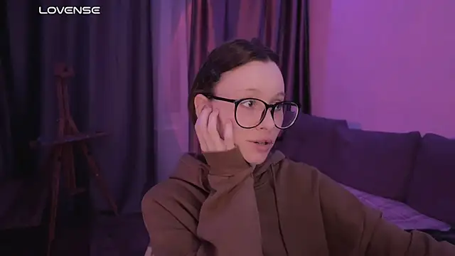 Snapshot of yourconcept chatting on 12.16.25 yourconcept online show from 12.16.25