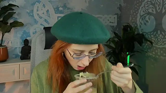 Orianna Fox online show from 12.30.24