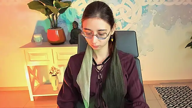 Orianna Fox online show from 10.17.25