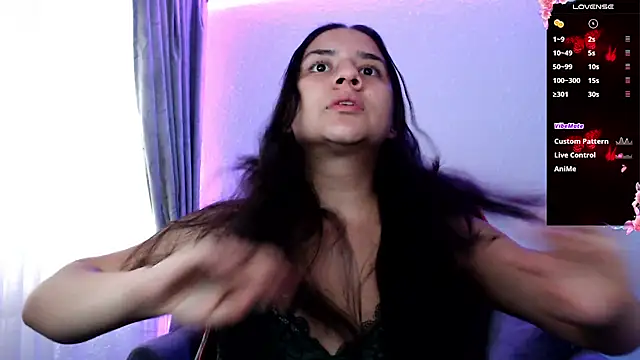 Snapshot of Lexyevans chatting on 02.18.25 Lexyevans online show from 02.18.25