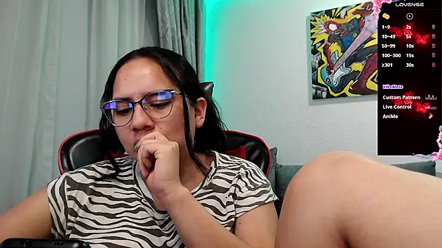 Snapshot of Lexyevans chatting on 03.18.25 Lexyevans online show from 03.18.25