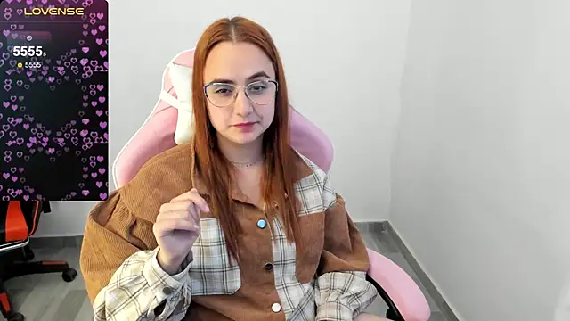Snapshot of maryluna95 chatting on 01.03.25 maryluna95 online show from 01.03.25