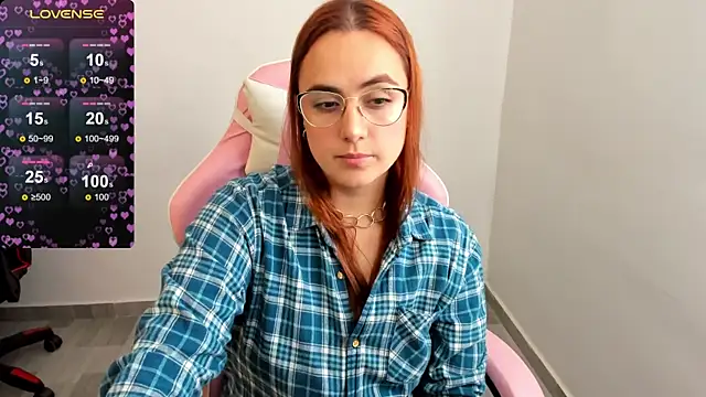 Snapshot of maryluna95 chatting on 01.22.25 maryluna95 online show from 01.22.25