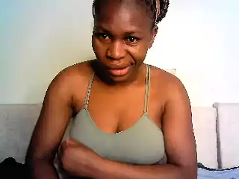 Snapshot of lisaa544 chatting on 02.15.25 lisaa544 online show from 02.15.25