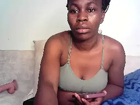 Snapshot of lisaa544 chatting on 03.10.25 lisaa544 online show from 03.10.25