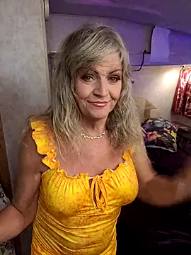 annika lately online show from 11.18.25