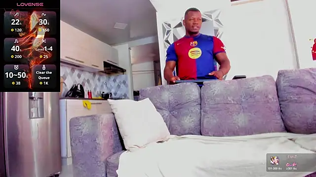 Snapshot of tommike chatting on 03.03.26 tommike online show from 03.03.26