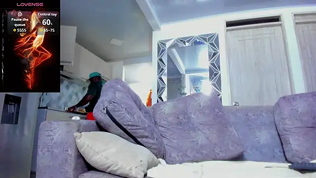 Snapshot of tommike chatting on 03.15.26 tommike online show from 03.15.26