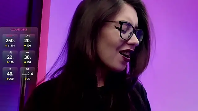 Snapshot of RitaSonnet chatting on 01.11.25 RitaSonnet online show from 01.11.25