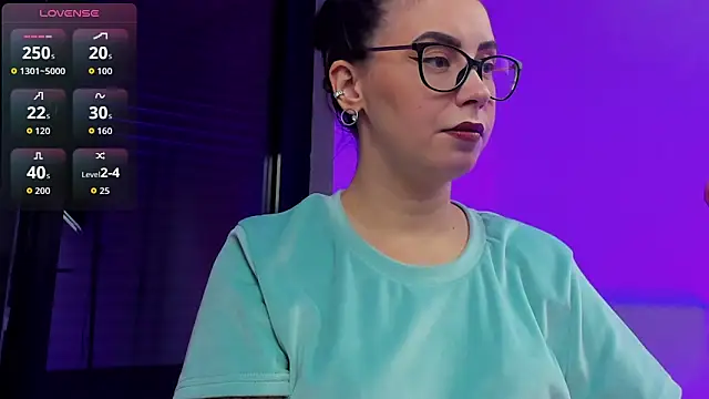 Snapshot of RitaSonnet chatting on 11.07.25 RitaSonnet online show from 11.07.25