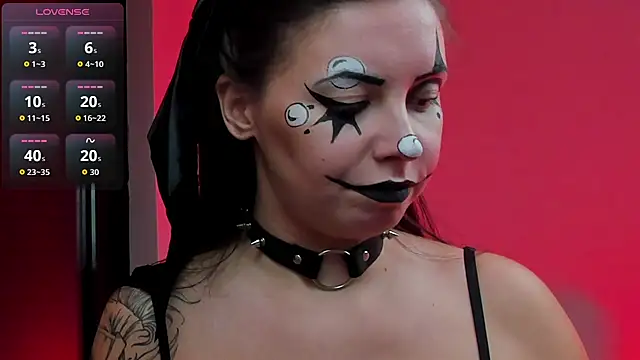 Snapshot of RitaSonnet chatting on 11.29.25 RitaSonnet online show from 11.29.25