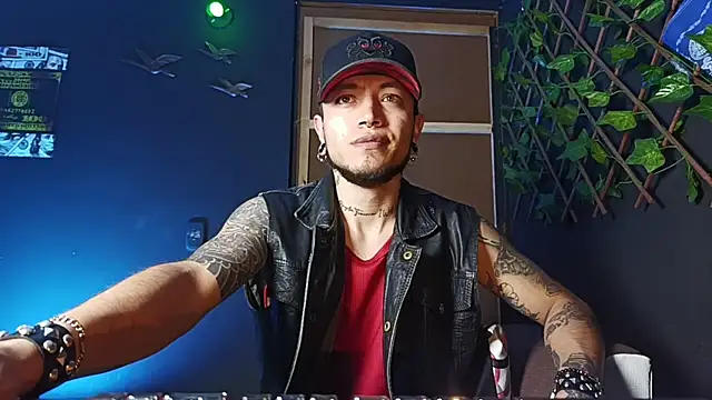 Dicaprioo  online show from 11.15.25