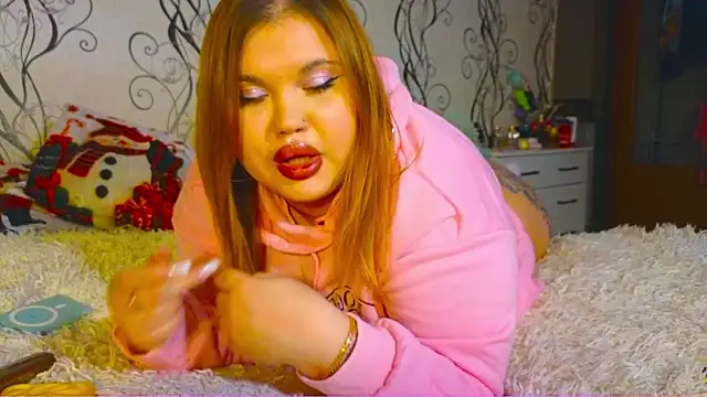 hi im Eva online show from 11.30.25