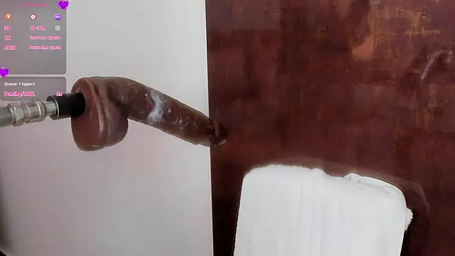 Snapshot of kristal_blond chatting on 02.15.25 kristal blond online show from 02.15.25