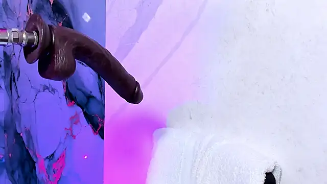 Snapshot of kristal_blond chatting on 11.02.25 kristal blond online show from 11.02.25