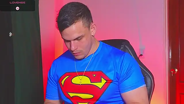 Snapshot of Regansmiths chatting on 10.25.25 Regansmiths online show from 10.25.25