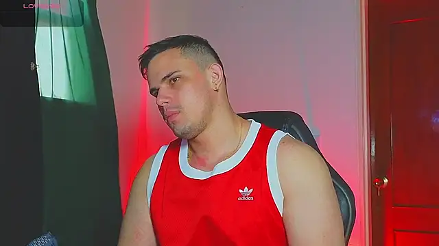 Snapshot of Regansmiths chatting on 11.14.25 Regansmiths online show from 11.14.25