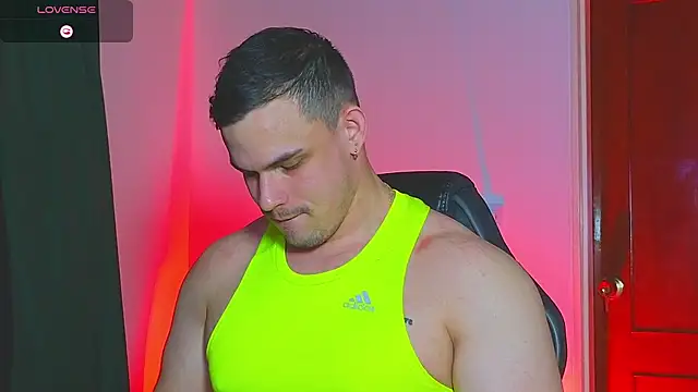 Snapshot of Regansmiths chatting on 11.22.25 Regansmiths online show from 11.22.25