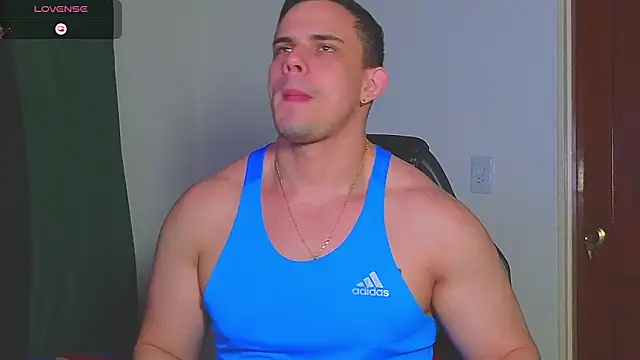 Snapshot of Regansmiths chatting on 12.04.25 Regansmiths online show from 12.04.25