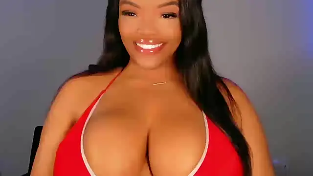 Snapshot of maybabi chatting on 11.23.25 maybabi online show from 11.23.25