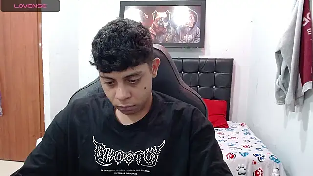 Snapshot of Wiiliam_20 chatting on 02.17.25 Wiiliam 20 online show from 02.17.25