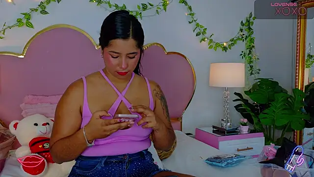 EmmaCrush online show from 11.11.25