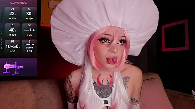 Elettra Rou online show from 11.05.25