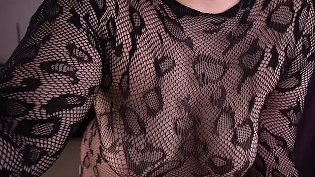 Snapshot of GabbieJay chatting on 11.06.25 GabbieJay online show from 11.06.25