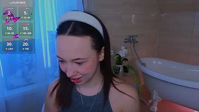 Hayle Hill online show from 03.14.26