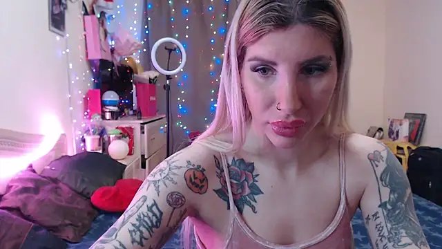 BLACKPeonyy online show from 11.12.25