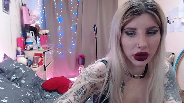 BLACKPeonyy online show from 12.02.25