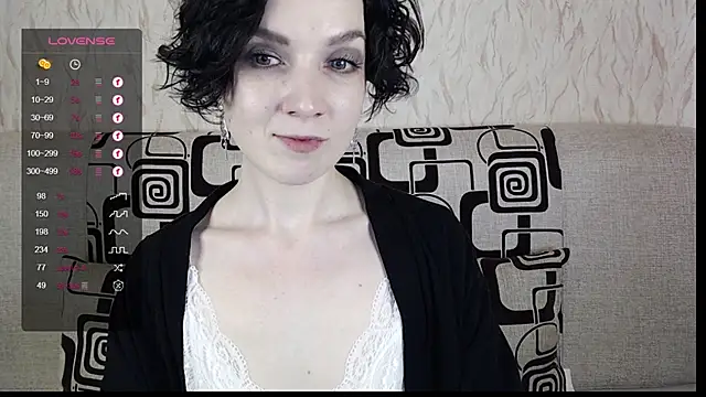 TinaWince online show from 02.26.25