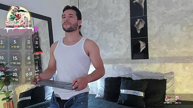 Valentinoford online show from 01.04.25