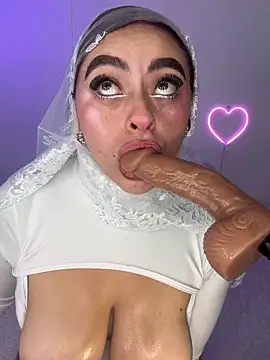 Snapshot of Naughty_arabs chatting on 01.28.25 Naughty arabs online show from 01.28.25