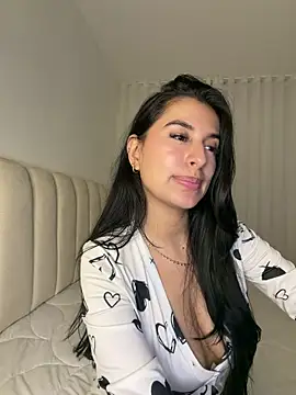 Snapshot of Naughty_arabs chatting on 12.13.25 Naughty arabs online show from 12.13.25