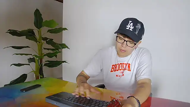 alex noa online show from 11.20.25