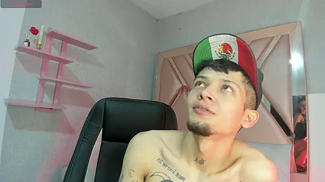 kendalltaylorr online show from 02.23.25