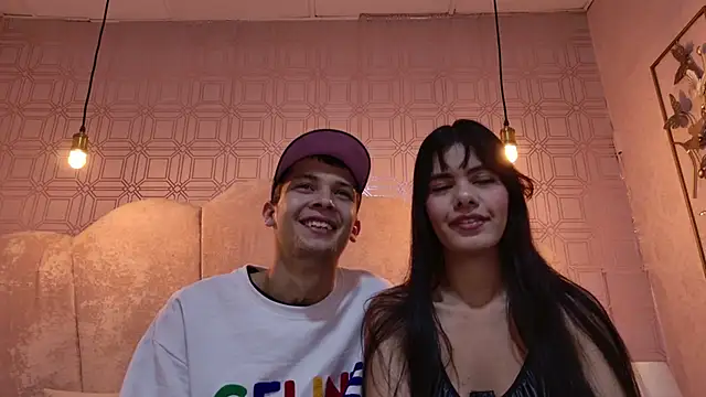 kendalltaylorr online show from 10.22.25