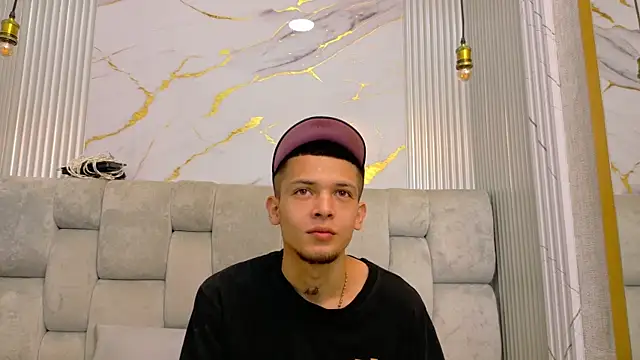 kendalltaylorr online show from 11.20.25