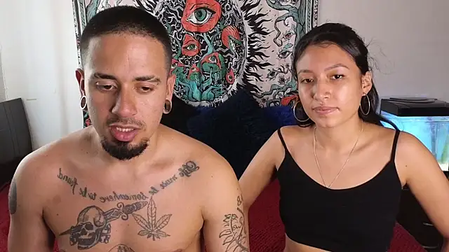 Snapshot of tony_and_sophia chatting on 05.15.26 tony and sophia online show from 05.15.26