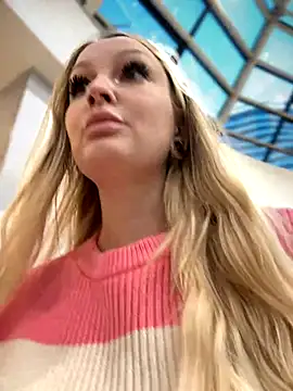 Snapshot of Teya_moon_ chatting on 12.03.24 Teya moon  online show from 12.03.24