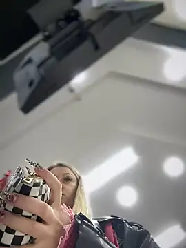 Snapshot of Teya_moon_ chatting on 12.06.24 Teya moon  online show from 12.06.24